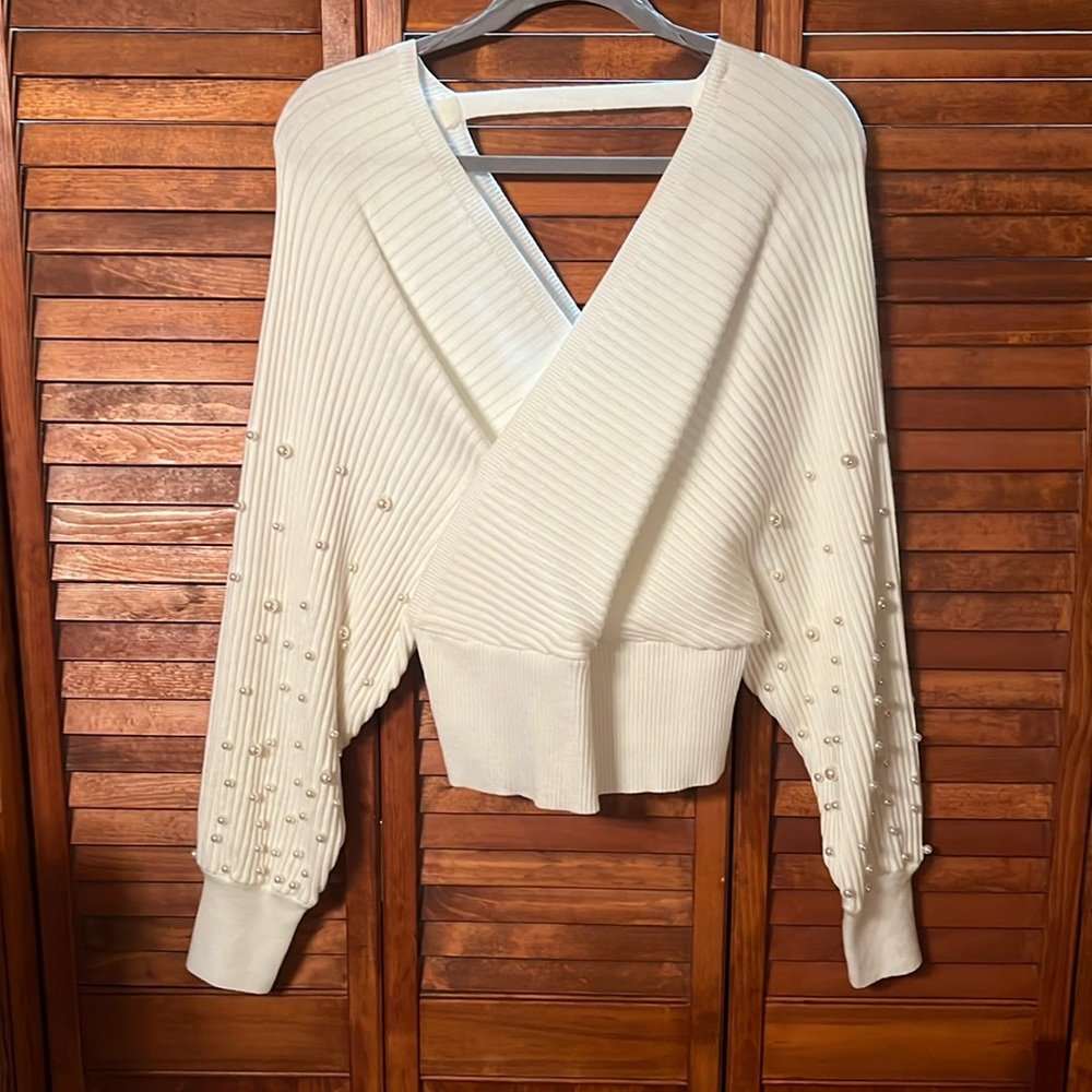 Beautiful Pearl Sweater